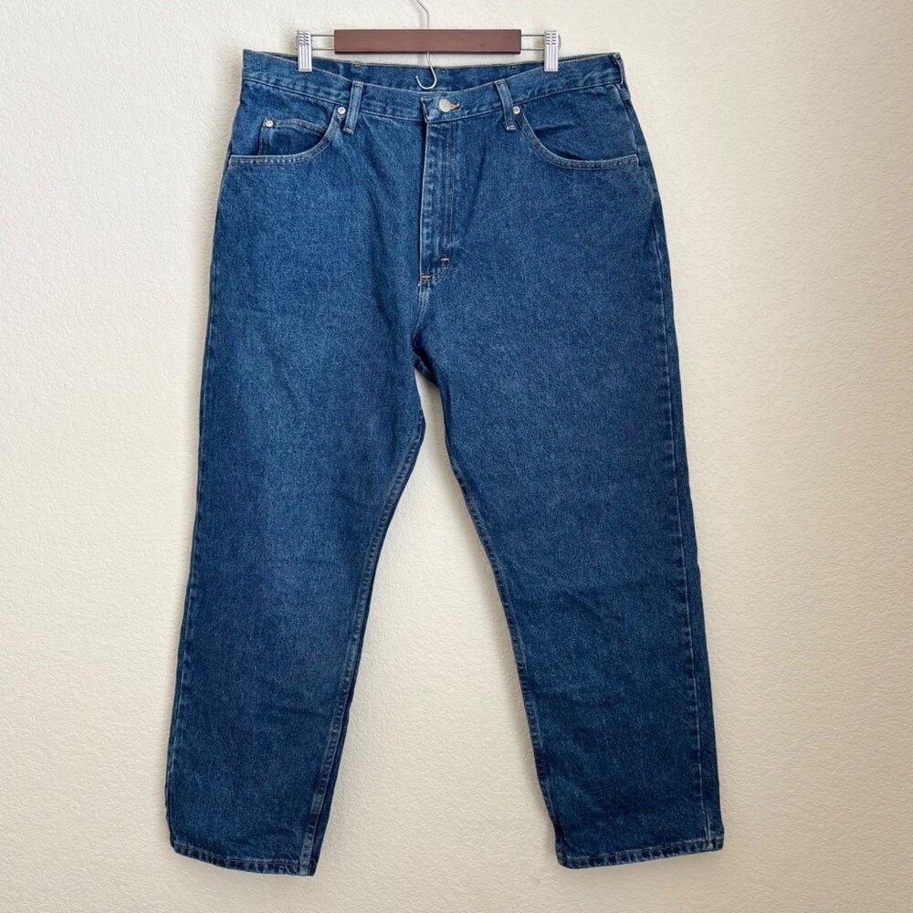 Wrangler Men’s Jeans 36x30 Classic Fit Medium Wash 100% Cotton